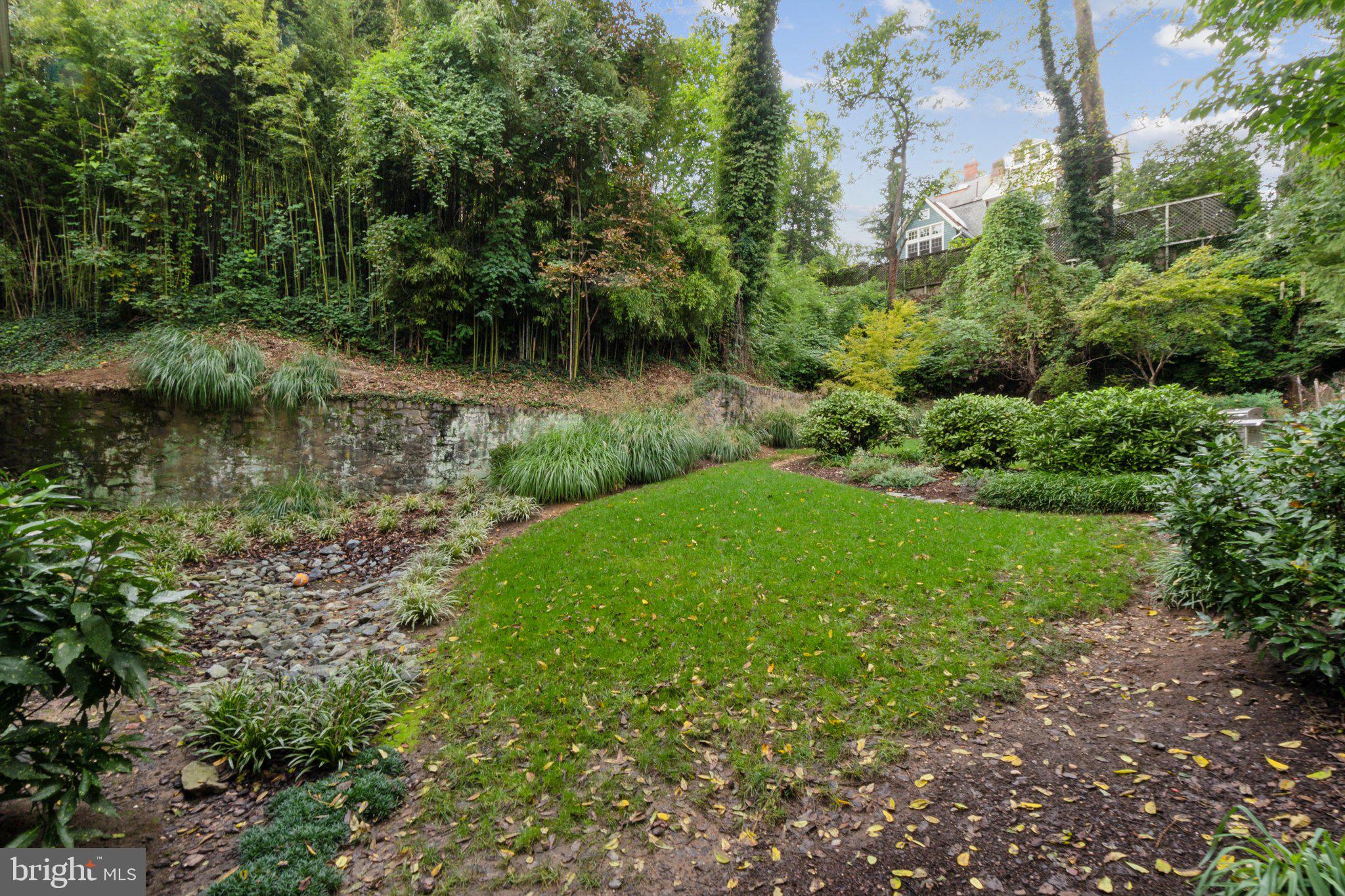 3039 MACOMB STREET NW 11