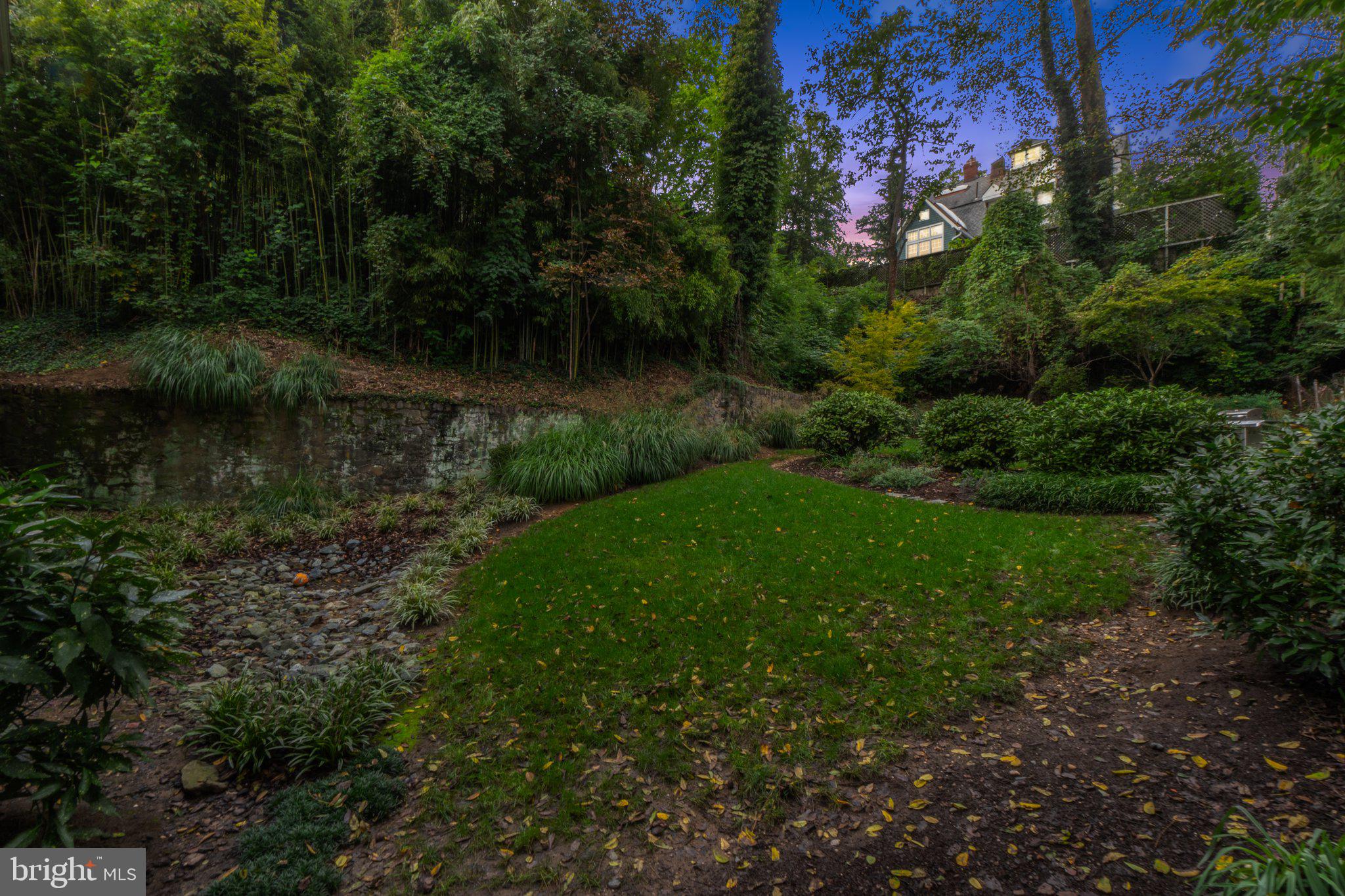 3039 MACOMB STREET NW 11