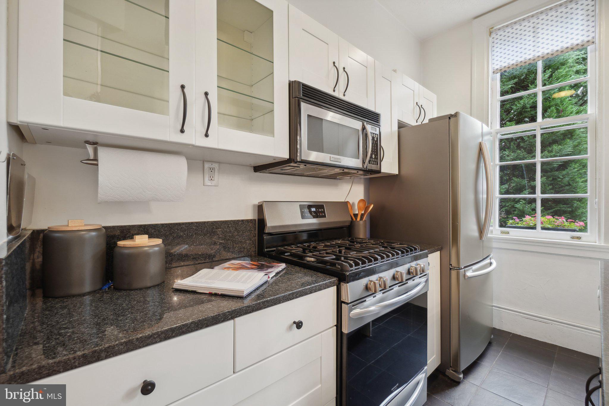 3039 MACOMB STREET NW 11