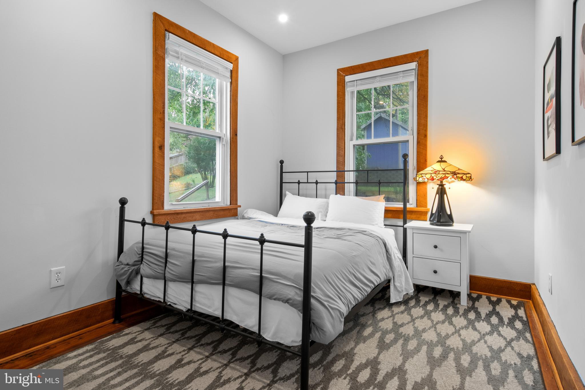 1805 KEARNY STREET NE