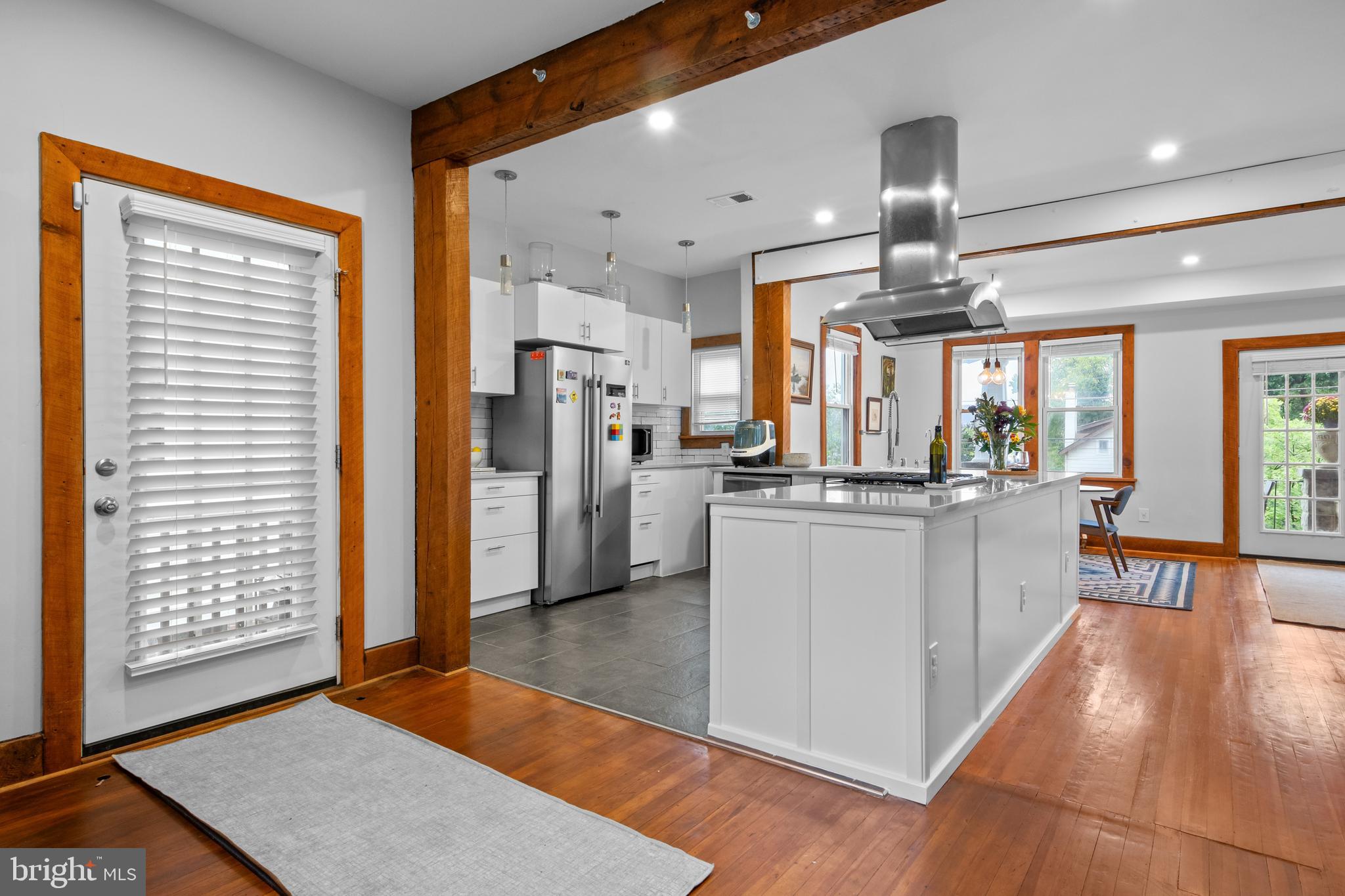 1805 KEARNY STREET NE