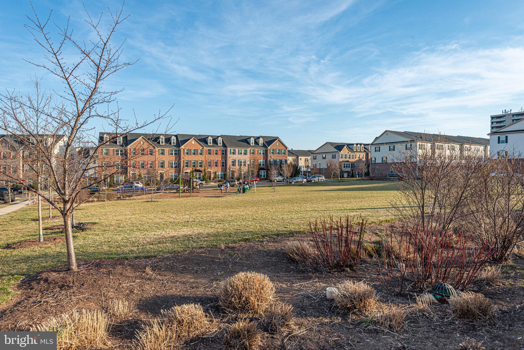 3720 FORT LINCOLN DRIVE NE