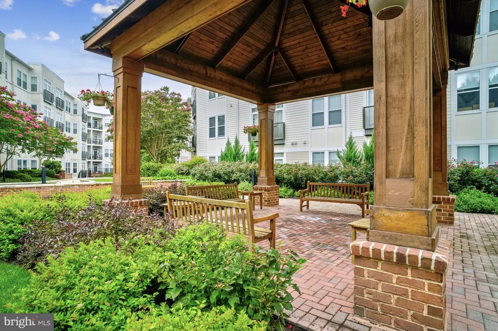 1391 PENNSYLVANIA AVENUE SE 253