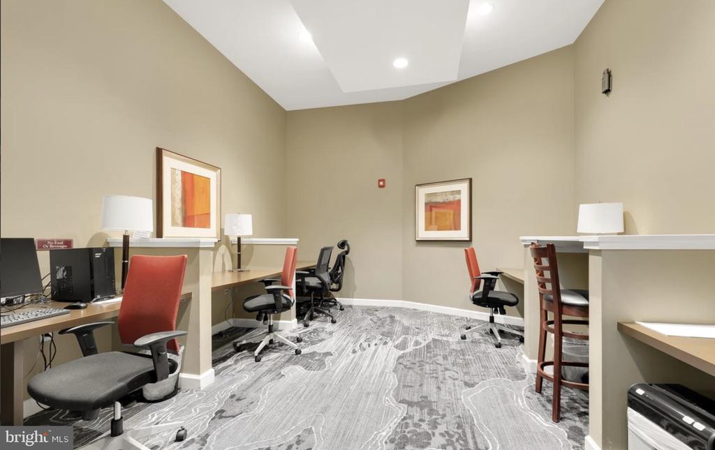 1391 PENNSYLVANIA AVENUE SE 253