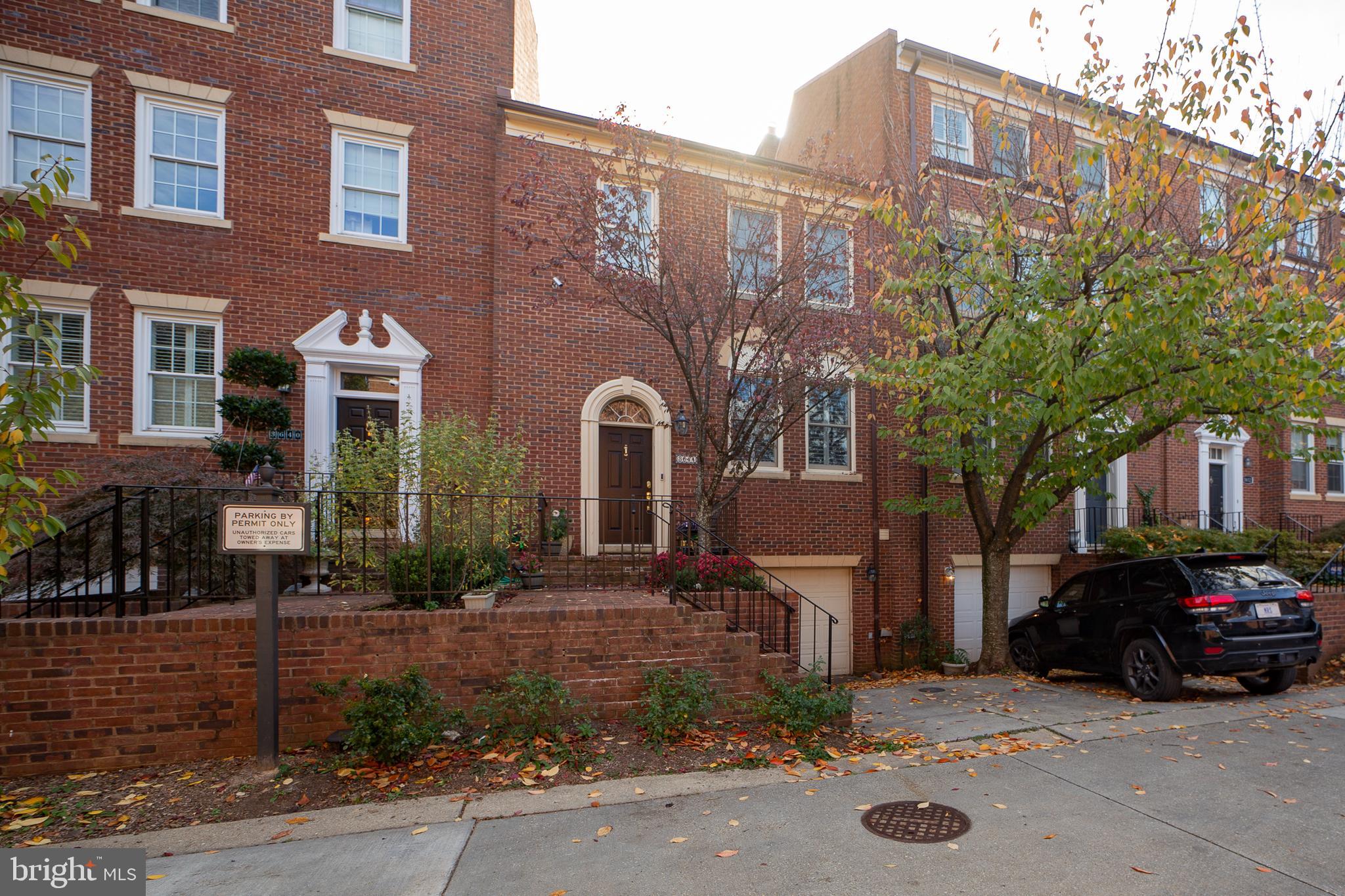 3644 WINFIELD LANE NW