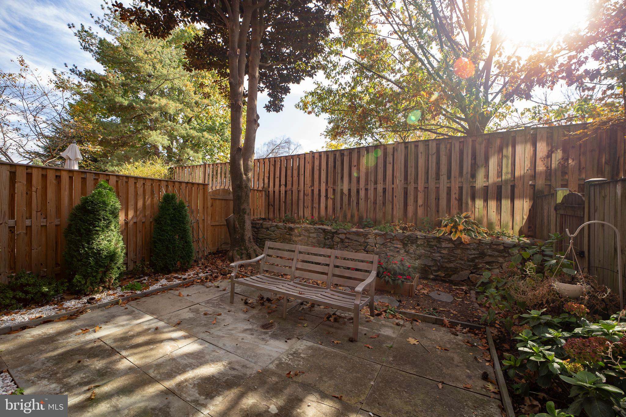 3644 WINFIELD LANE NW