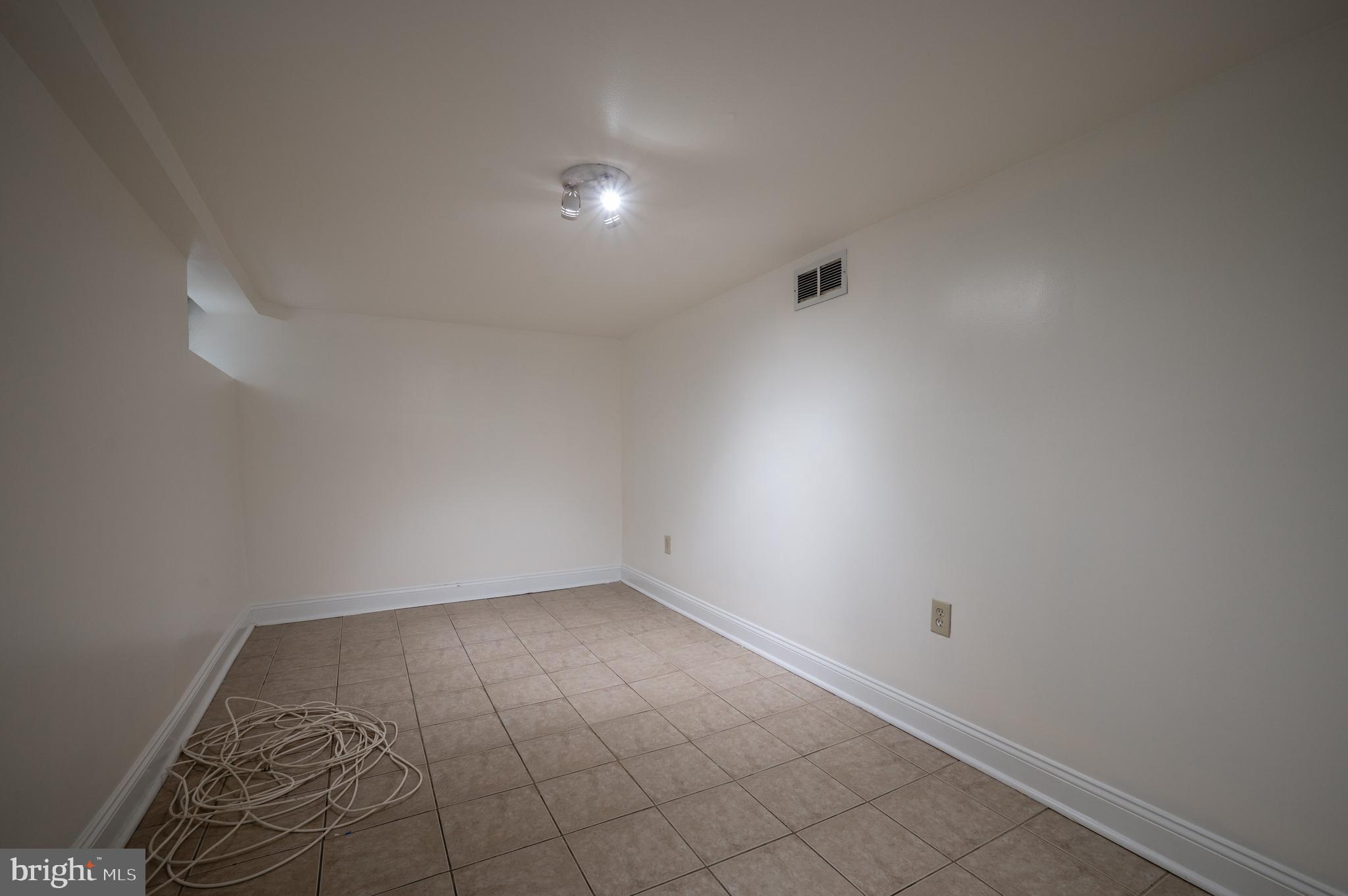 1423 GIRARD STREET NW