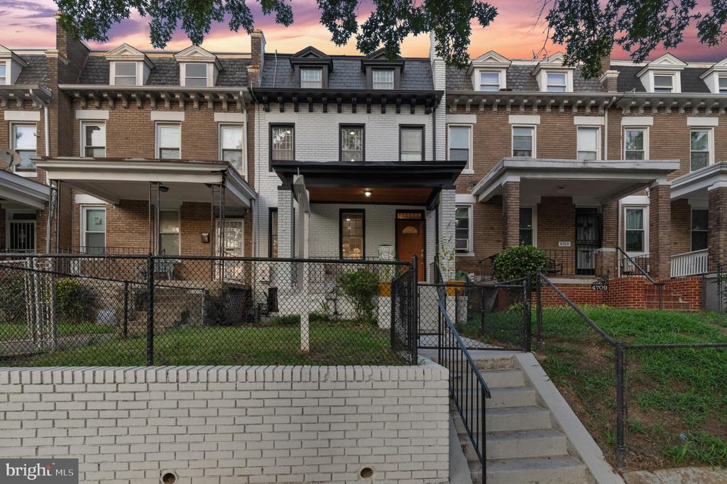 4711 GEORGIA AVENUE NW