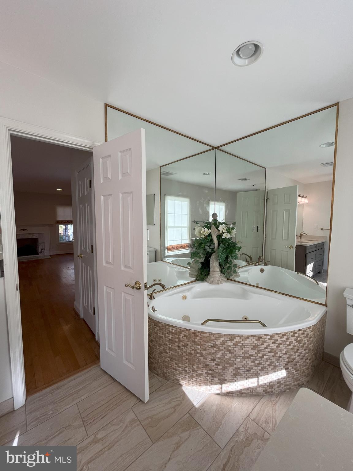 5179 MACOMB STREET NW