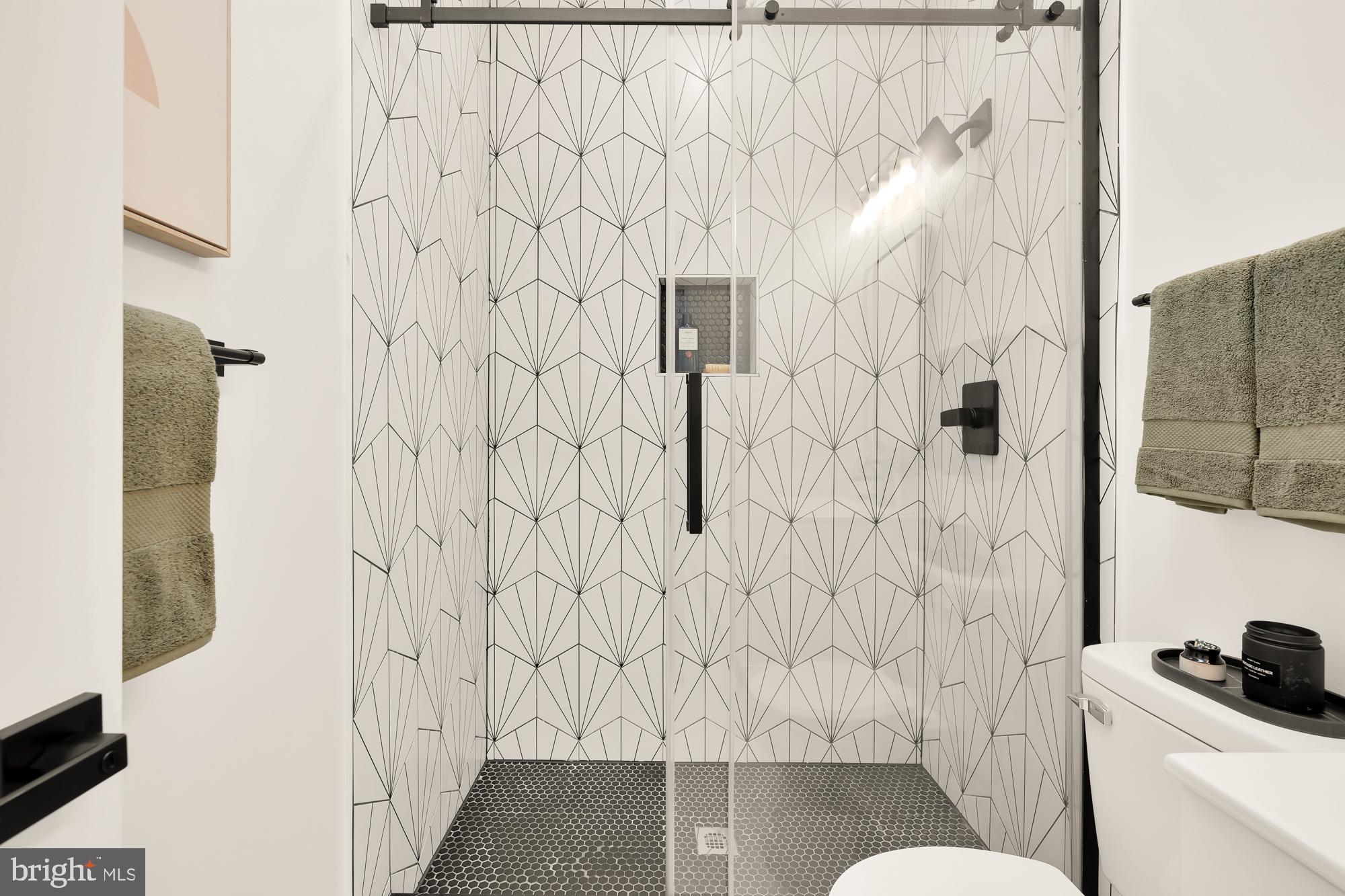 2010 13TH STREET NW 1