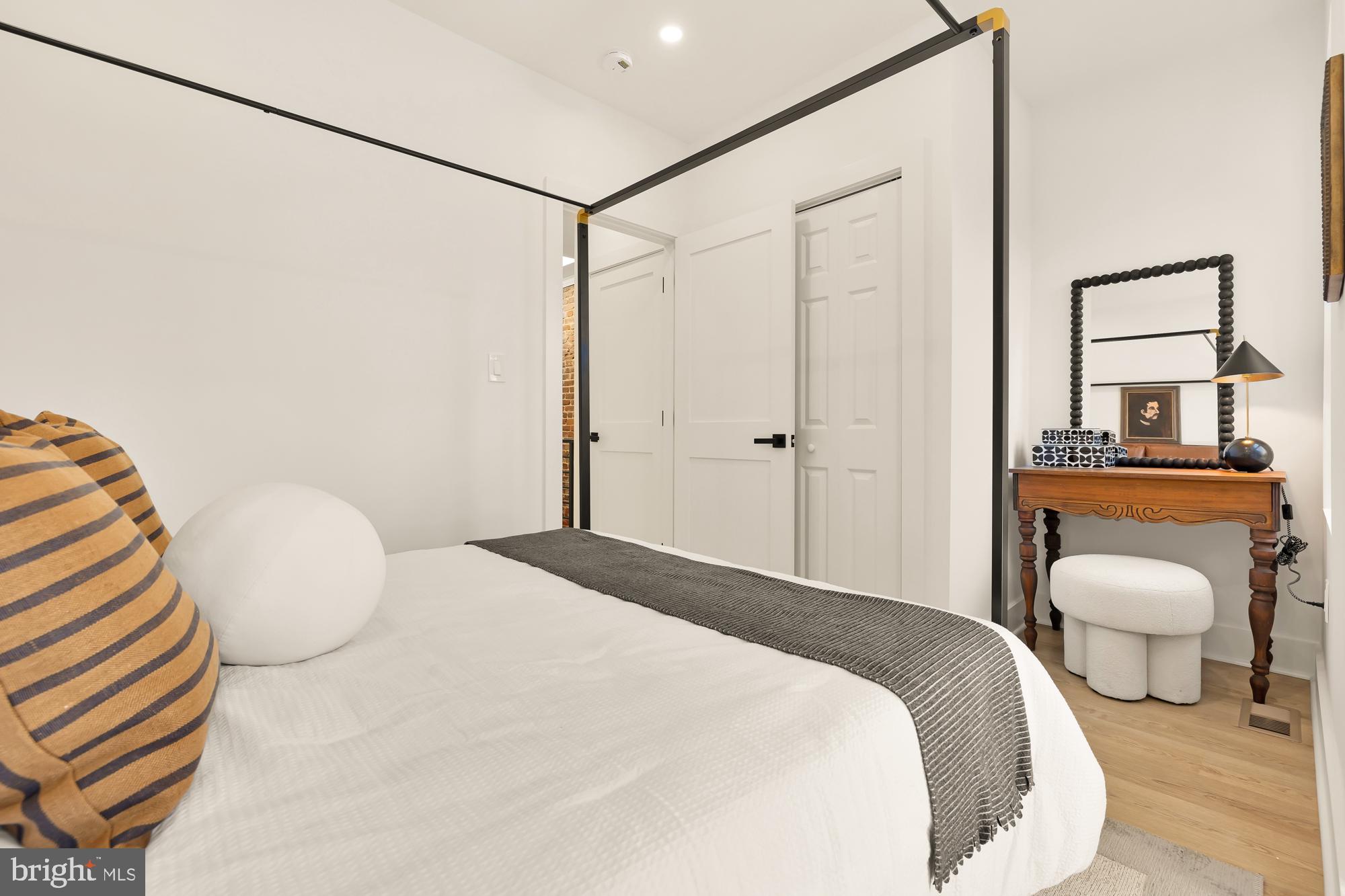 2010 13TH STREET NW 1