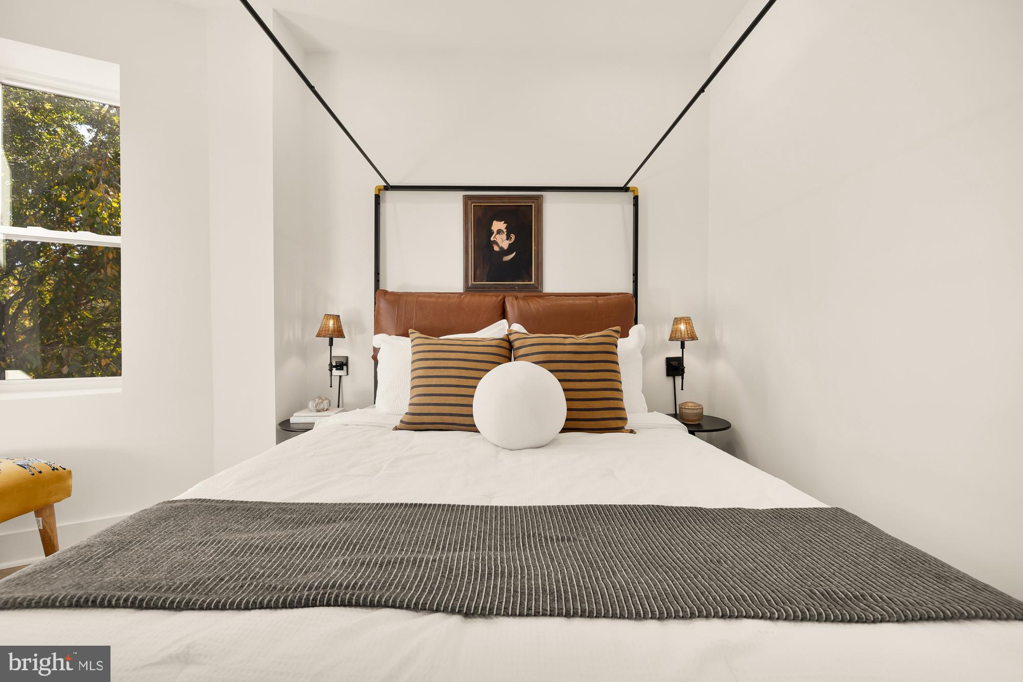 2010 13TH STREET NW 1