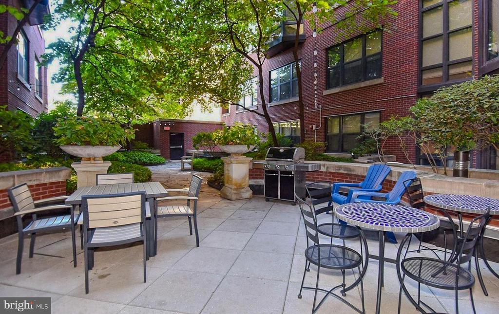 1390 KENYON STREET NW 510