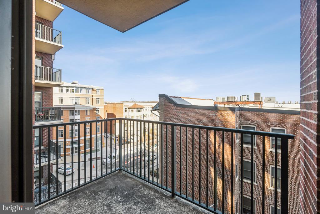 1390 KENYON STREET NW 510