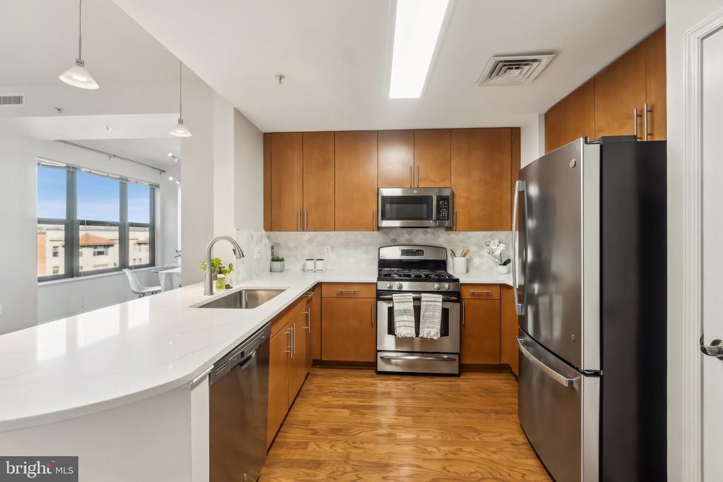 1390 KENYON STREET NW 510