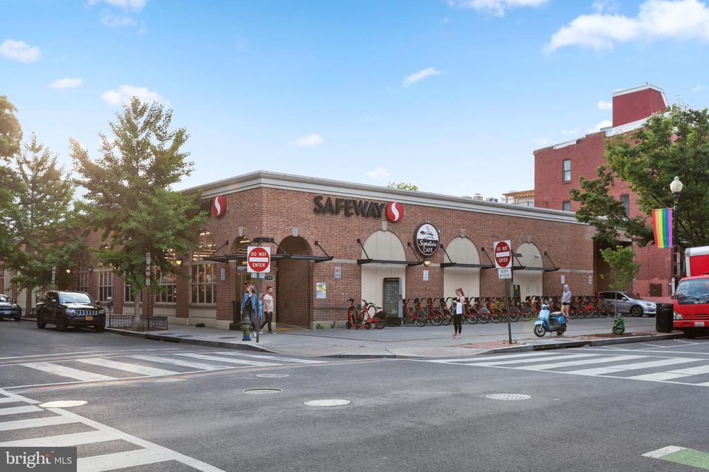 1514 17TH STREET NW B2