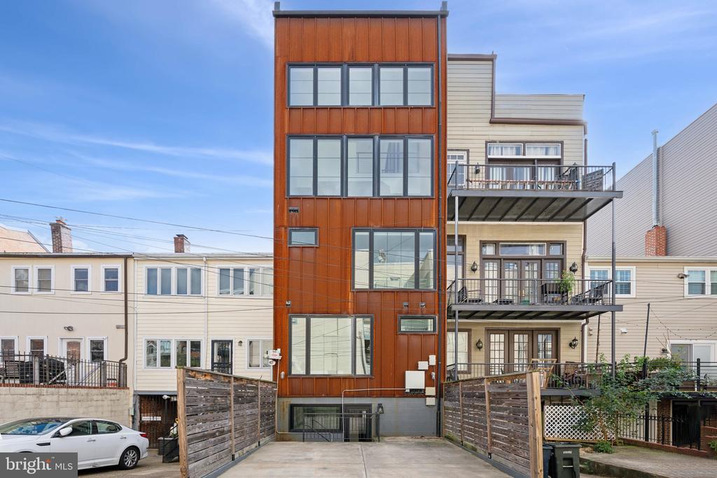 1471 GIRARD STREET NW 3