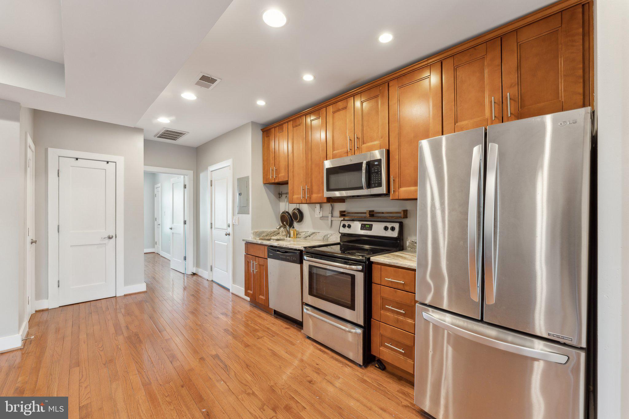 1111 PENN STREET NE 4