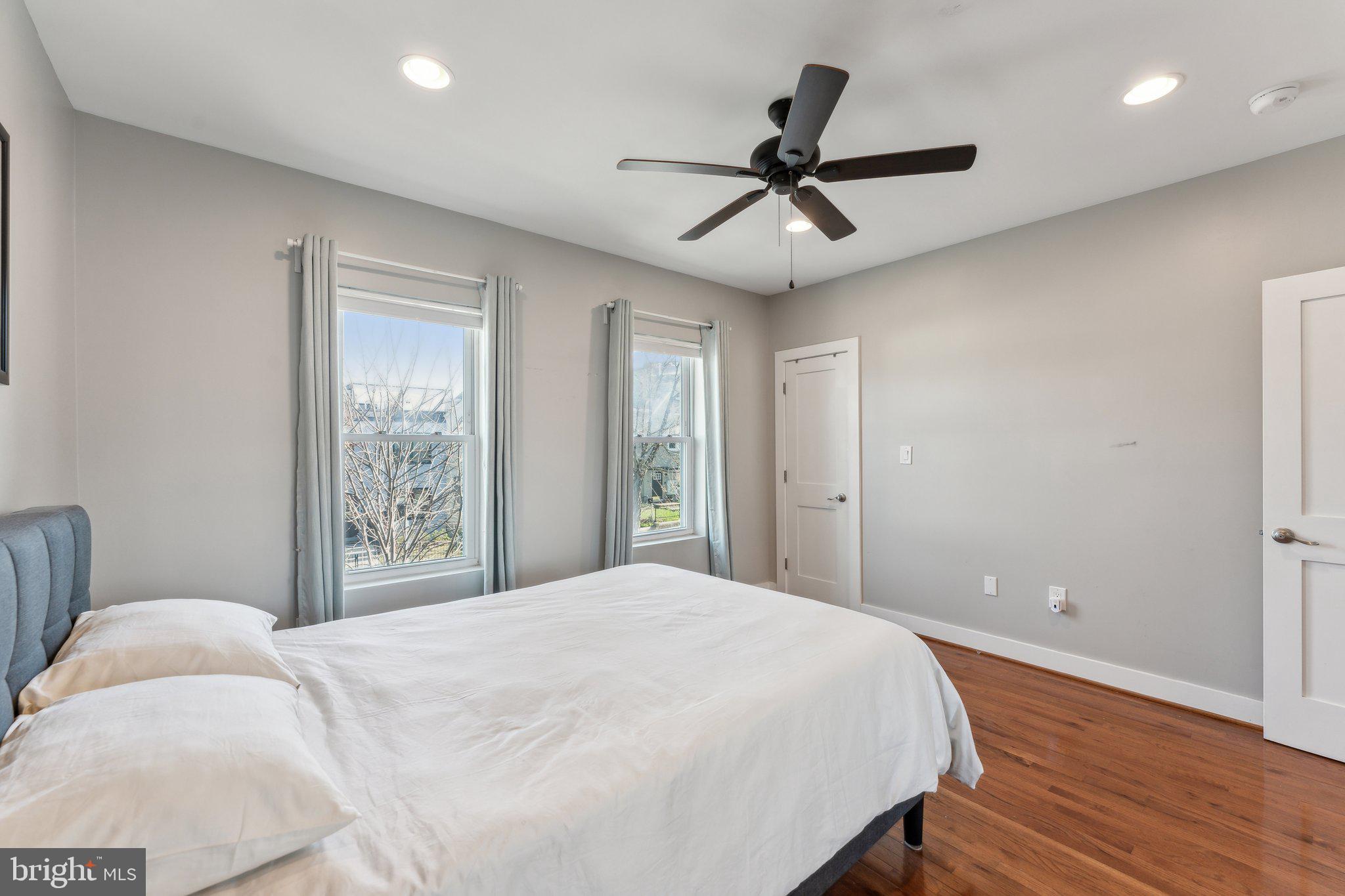 1111 PENN STREET NE 4