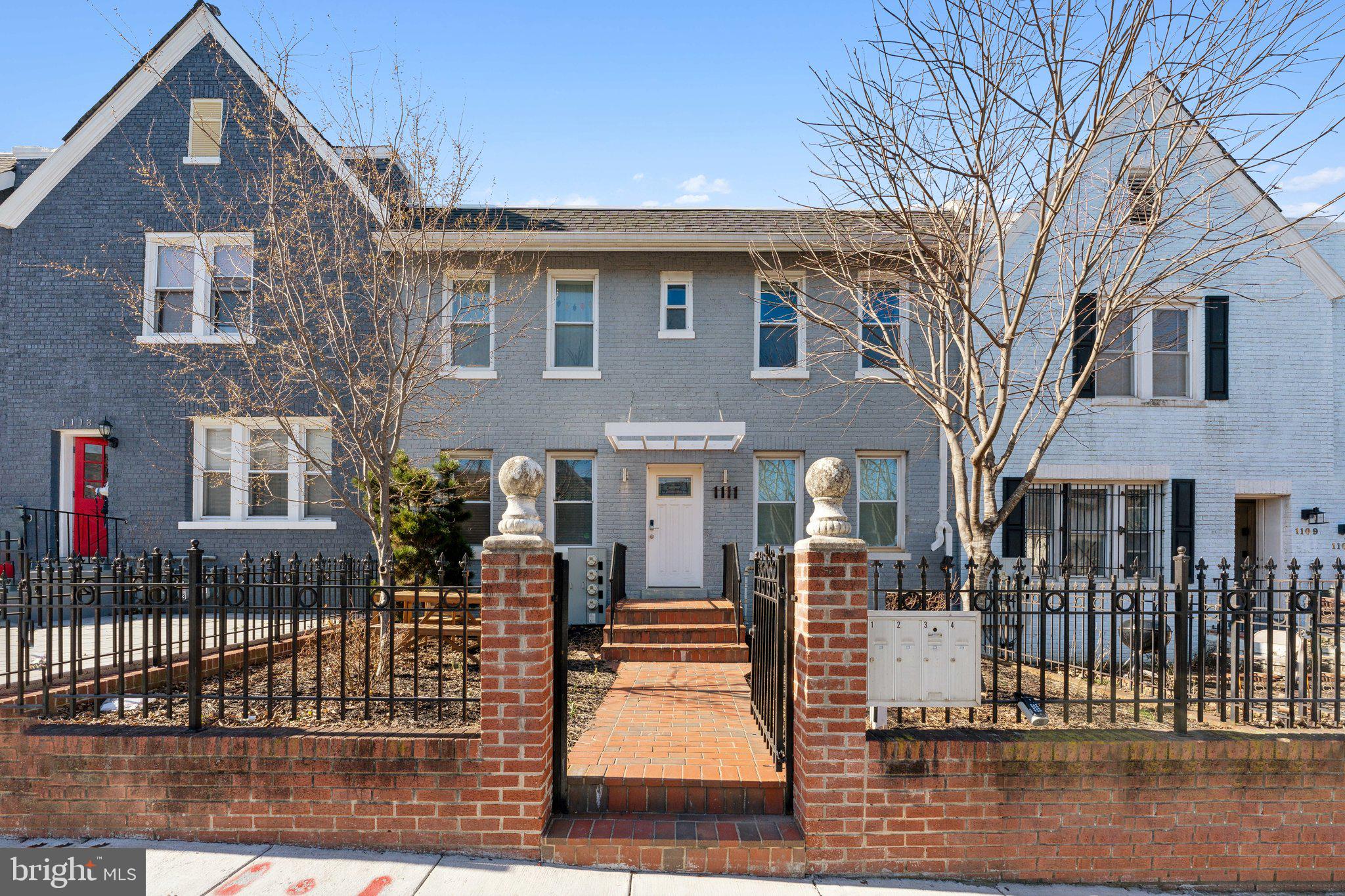 1111 PENN STREET NE 4