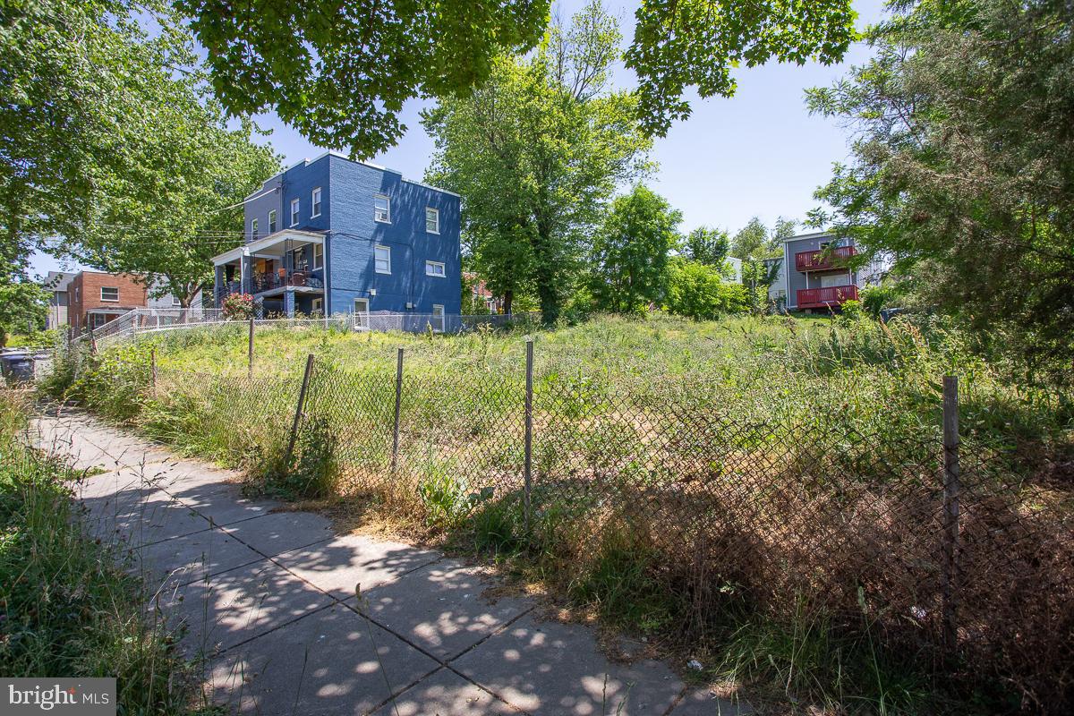 4419 FOOTE STREET NE