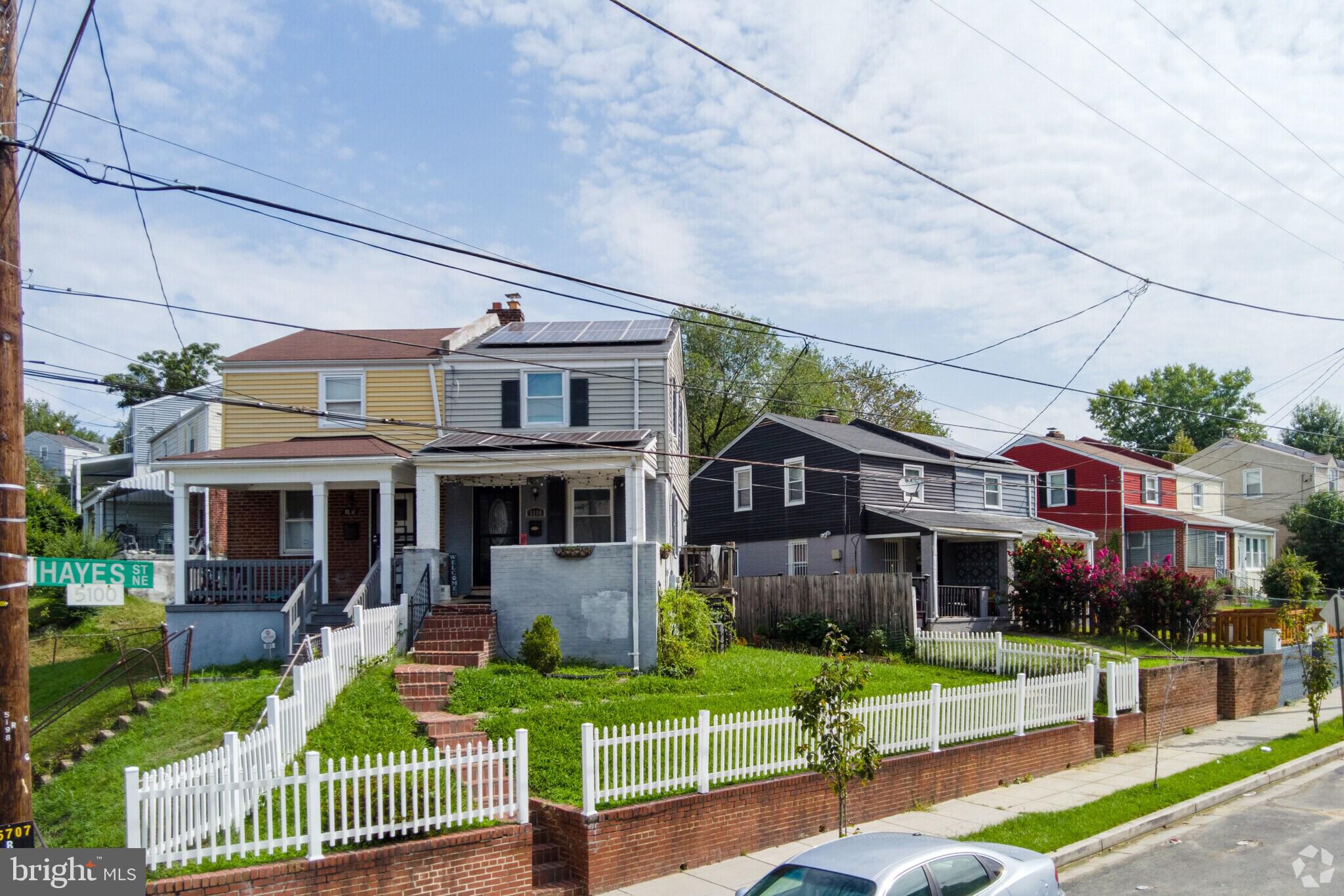 4419 FOOTE STREET NE