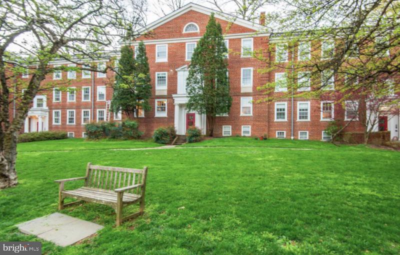 3950 LANGLEY COURT NW B626