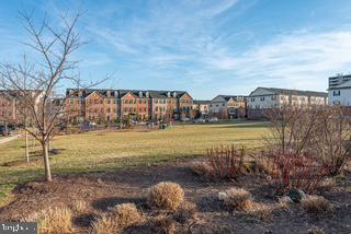 3801 COMMODORE JOSHUA BARNEY DRIVE NE