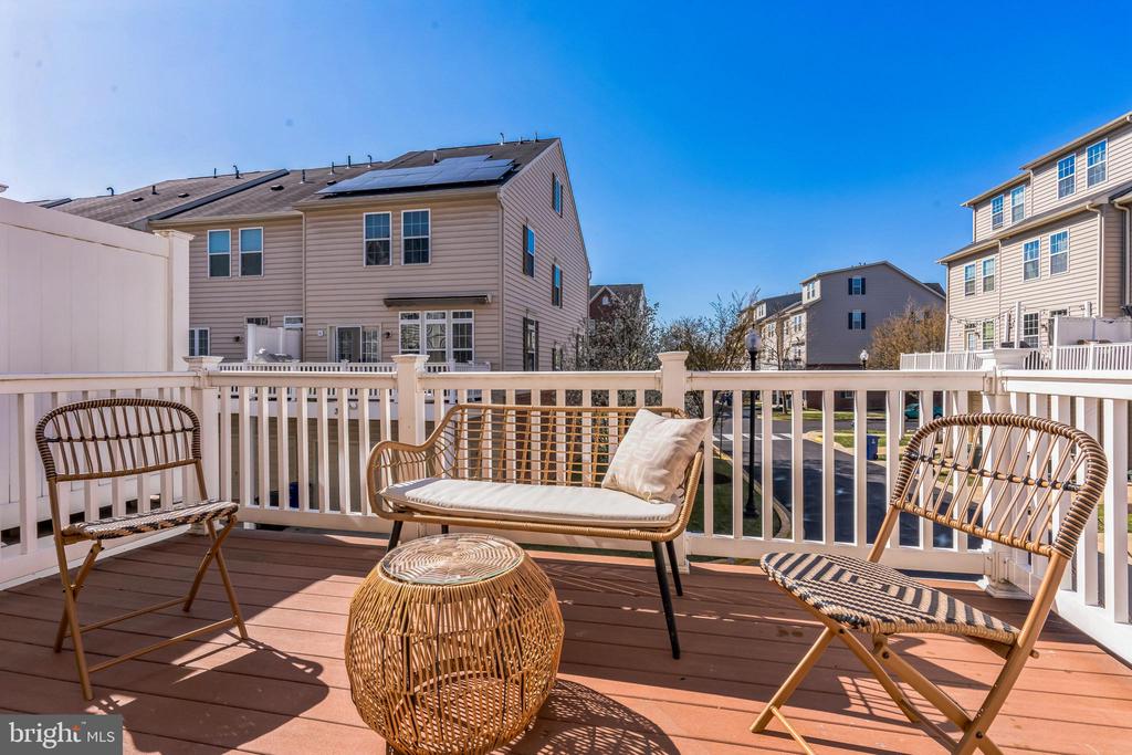 3801 COMMODORE JOSHUA BARNEY DRIVE NE