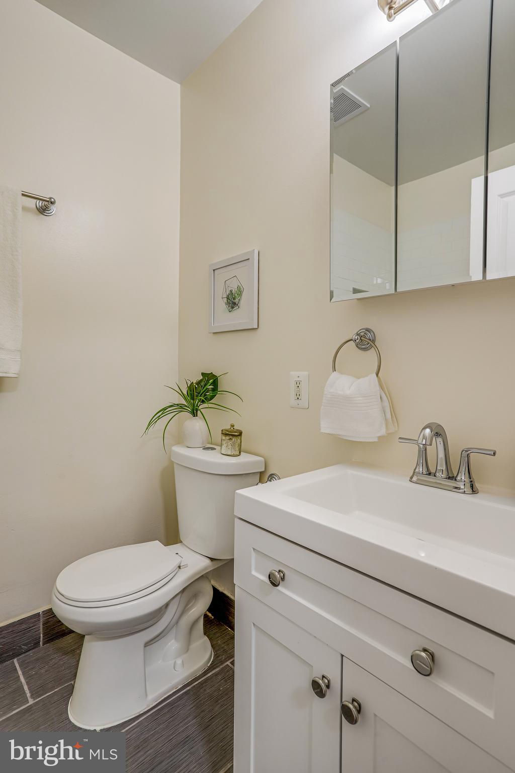 1318 LONGFELLOW STREET NW