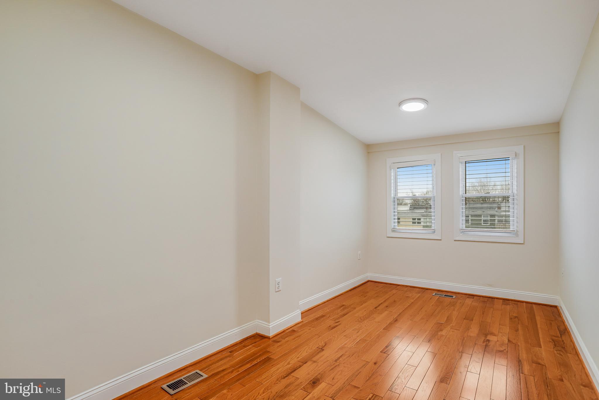 1318 LONGFELLOW STREET NW