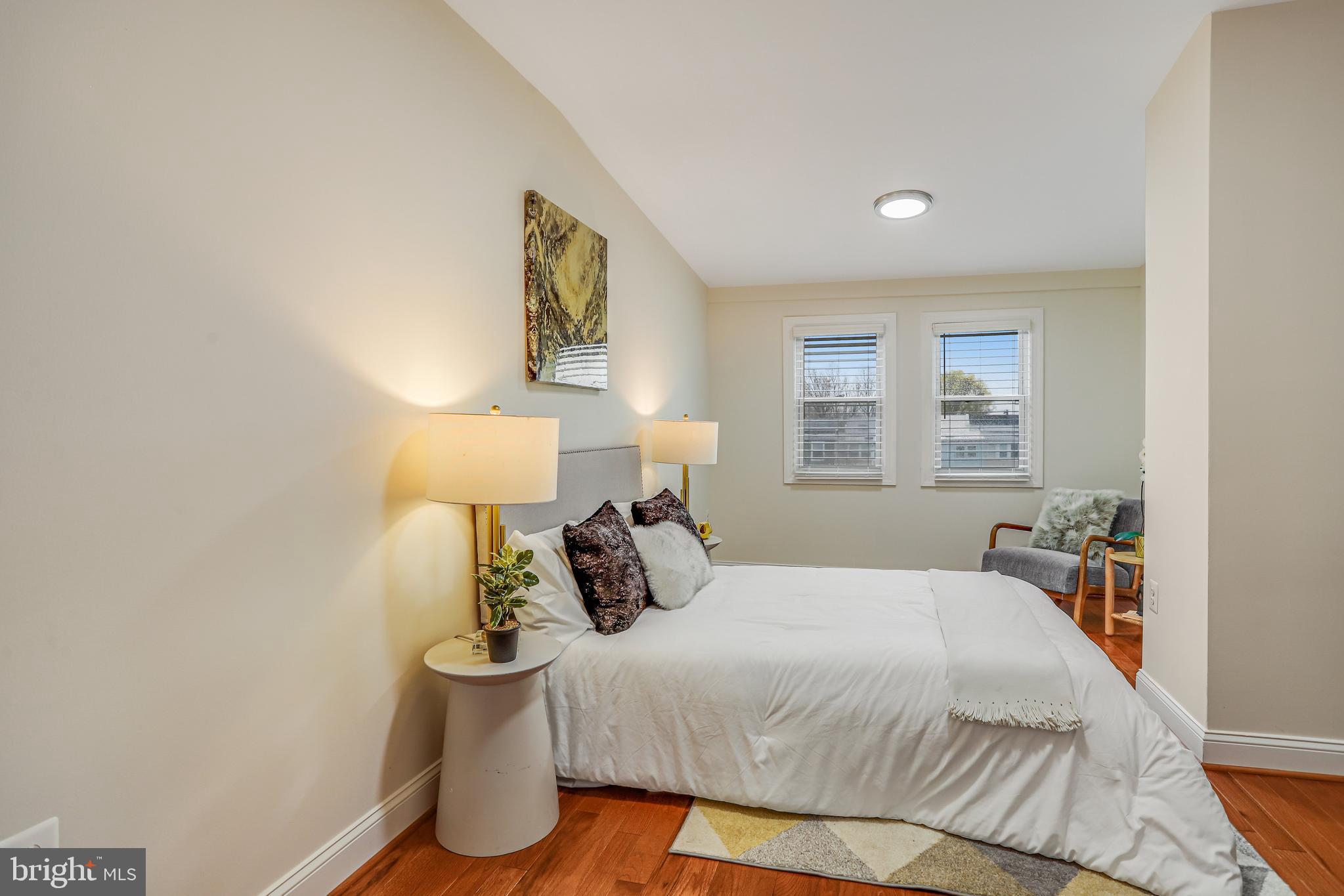 1318 LONGFELLOW STREET NW