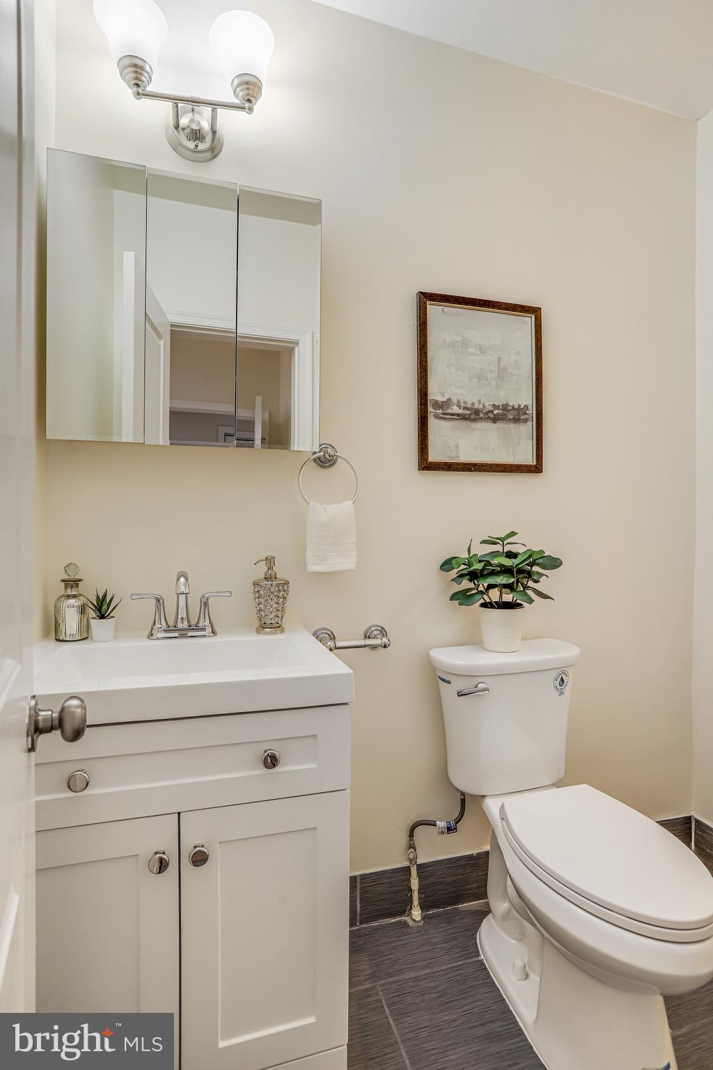 1318 LONGFELLOW STREET NW