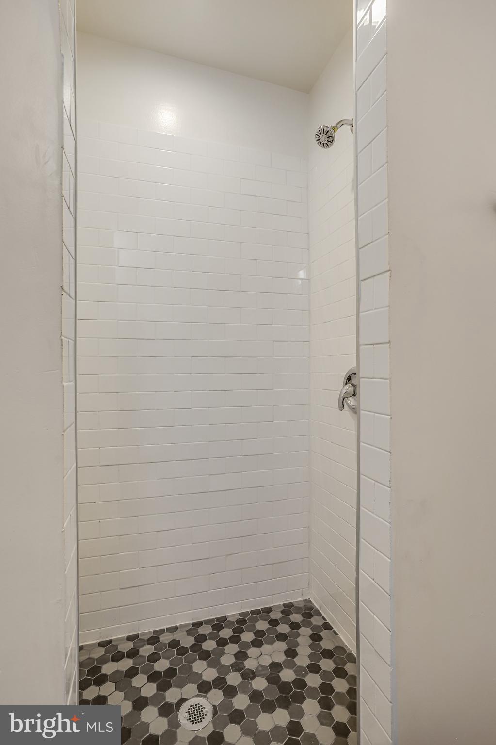 1318 LONGFELLOW STREET NW