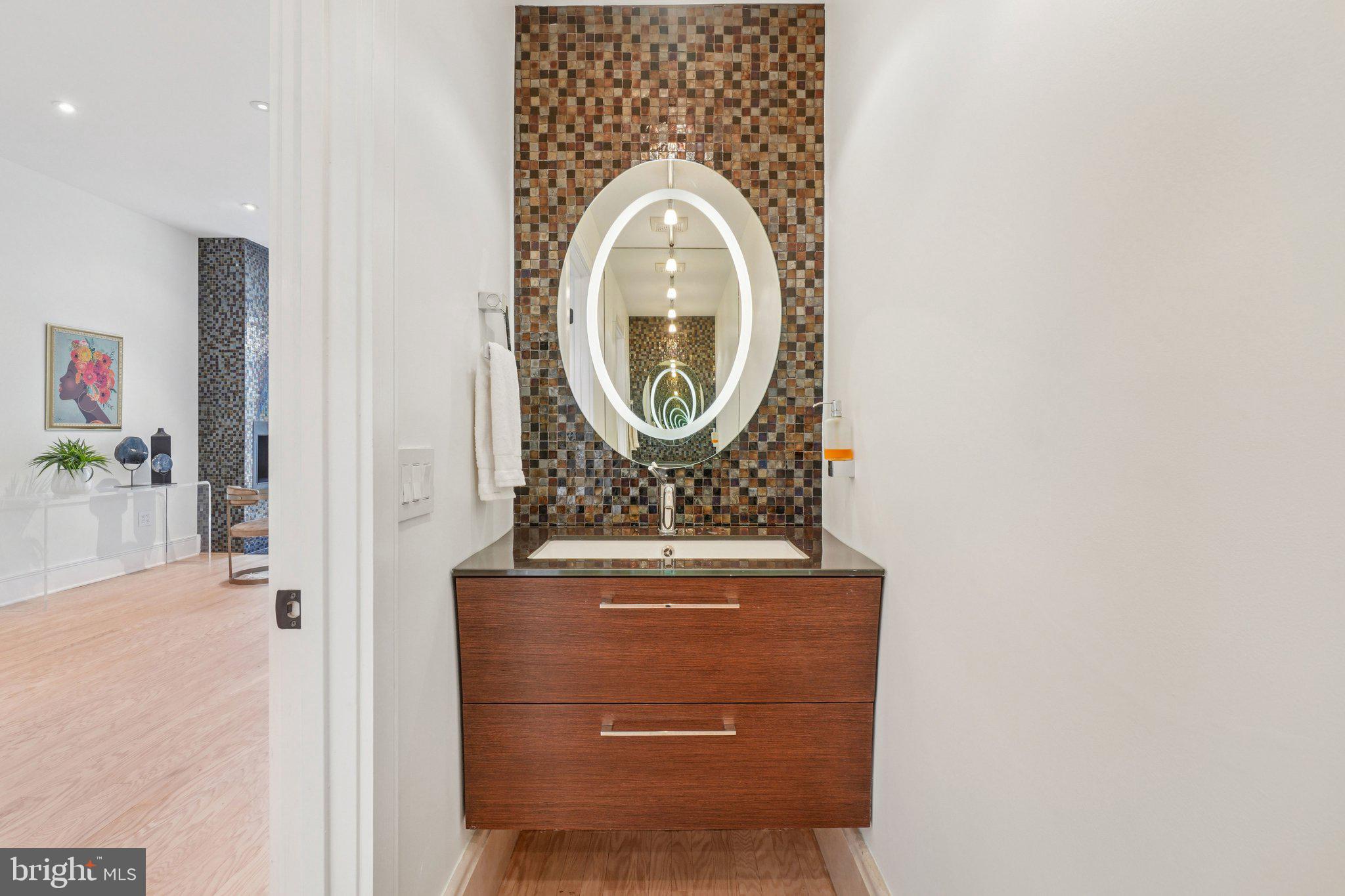 520 1/2 13TH STREET SE B