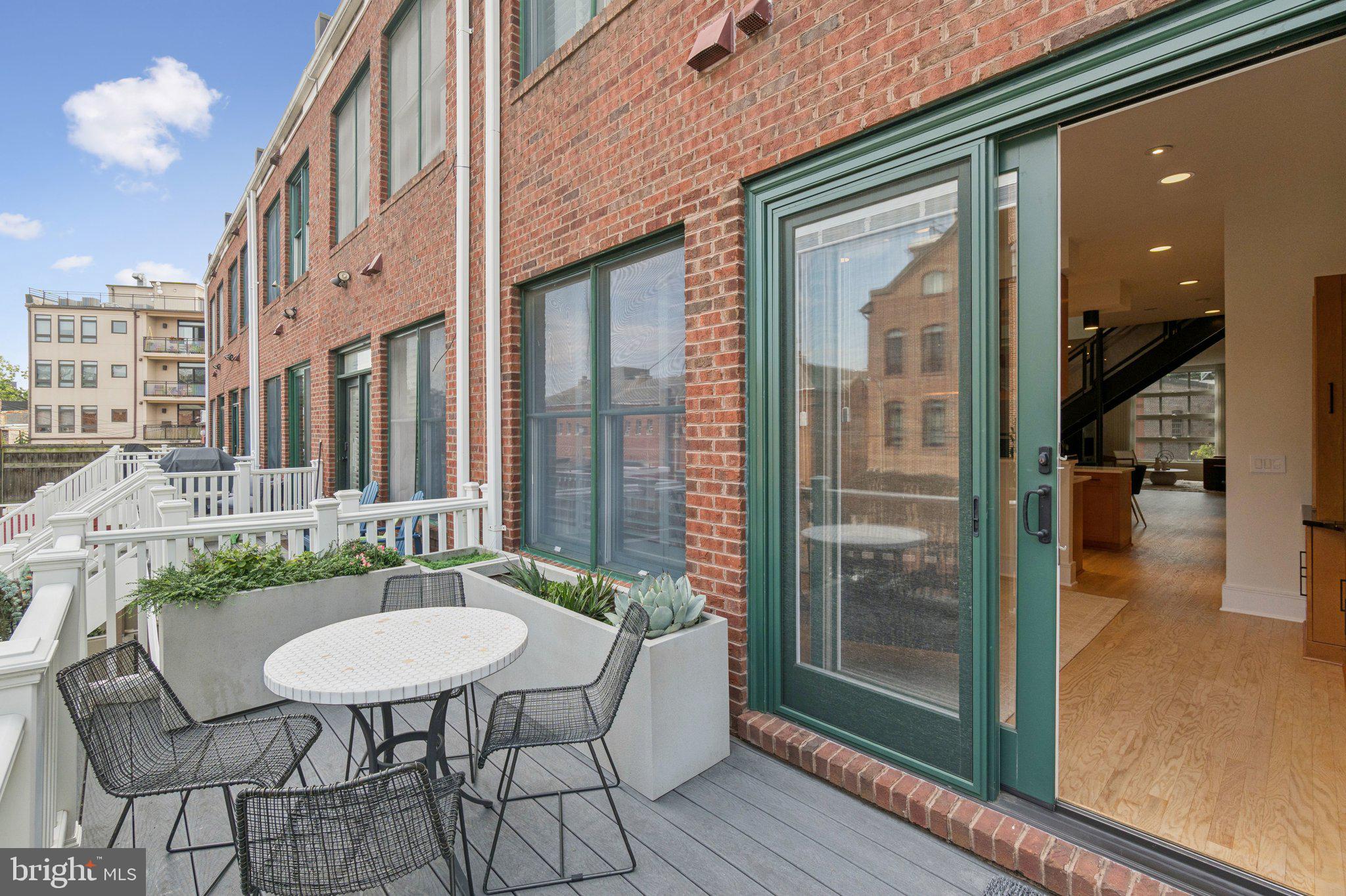 520 1/2 13TH STREET SE B