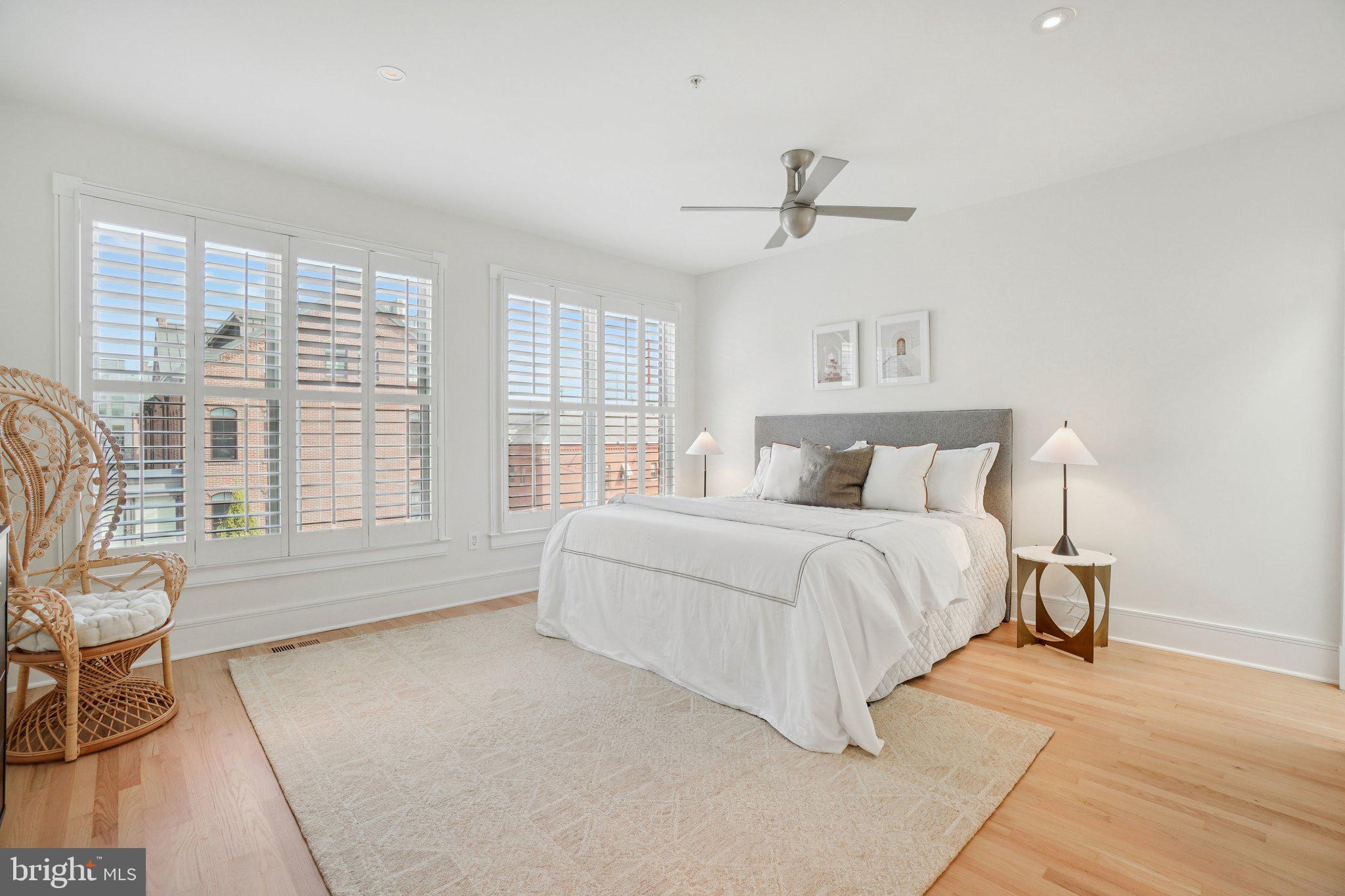 520 1/2 13TH STREET SE B