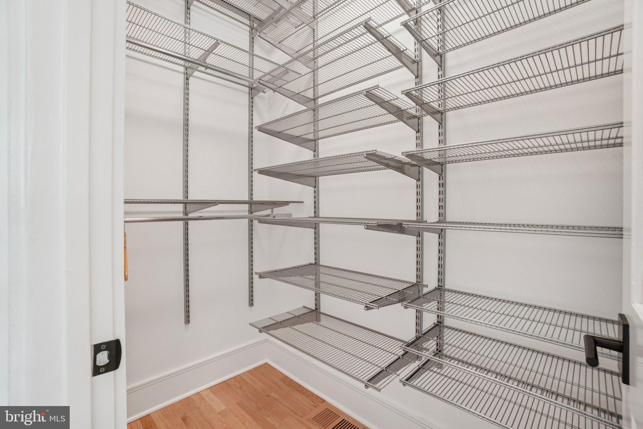 520 1/2 13TH STREET SE B