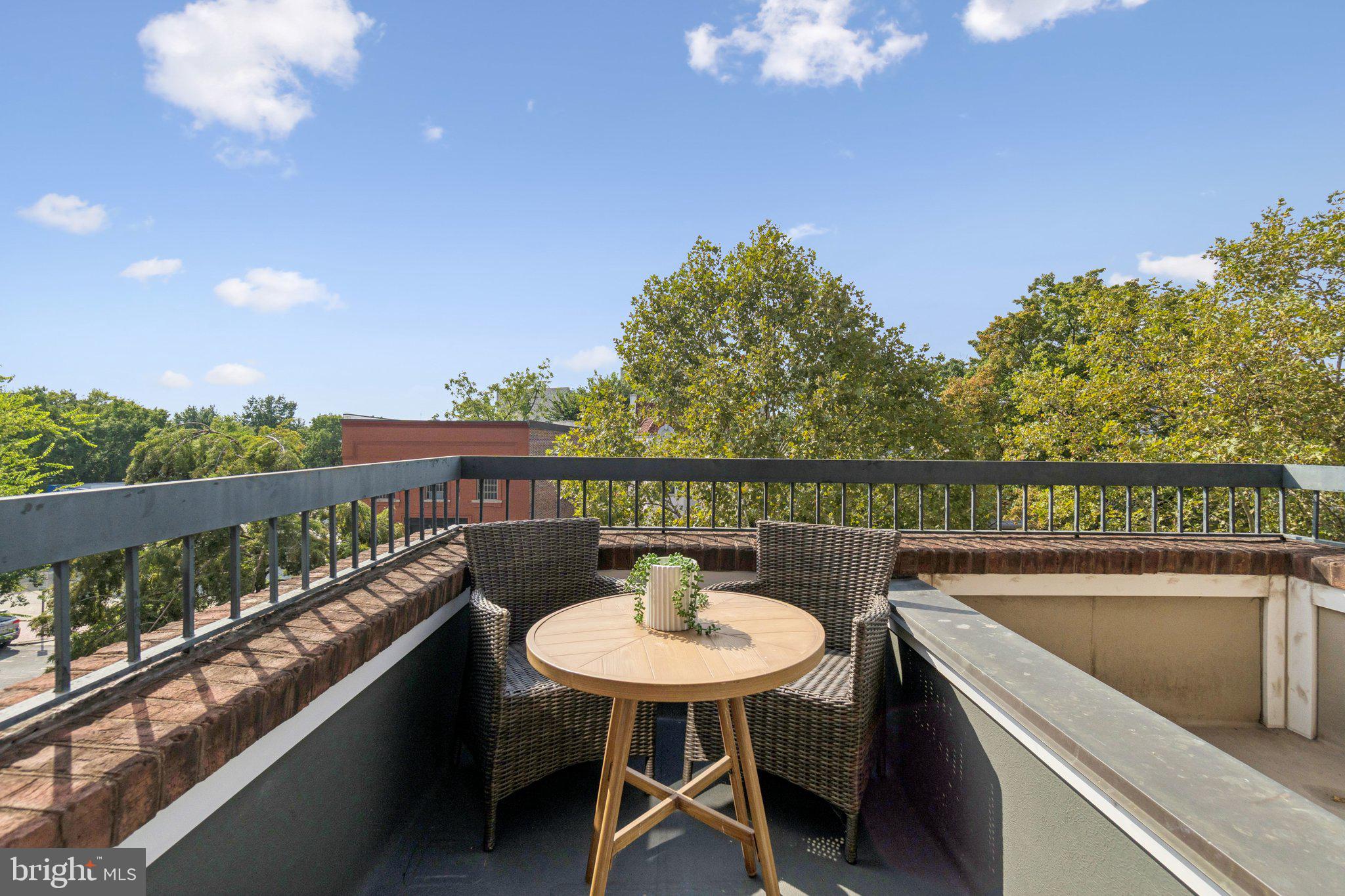 520 1/2 13TH STREET SE B