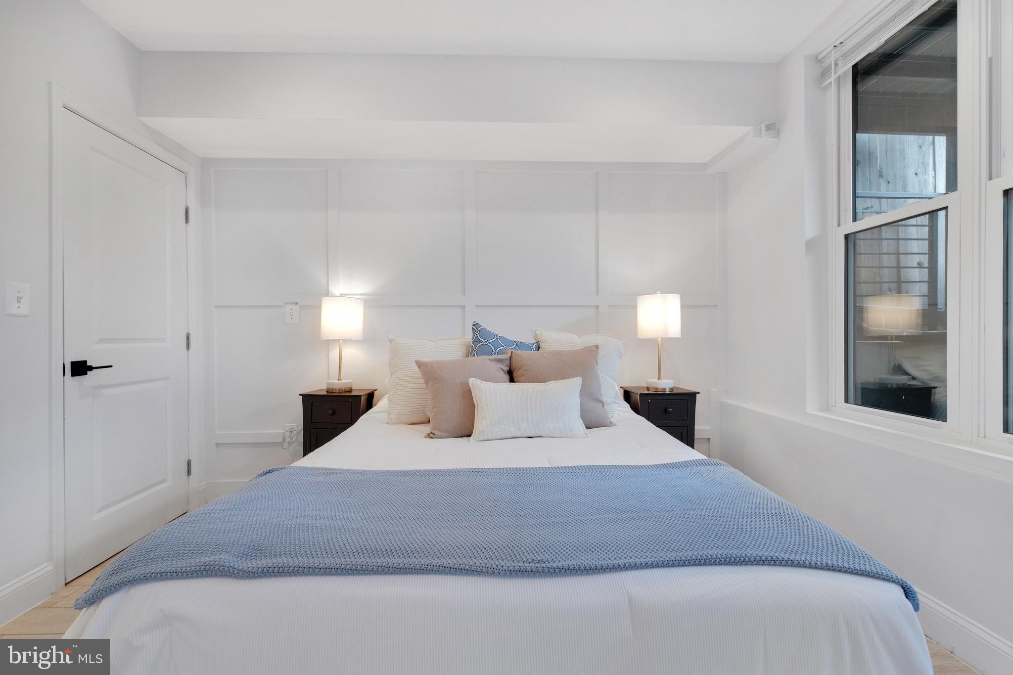 638 FRANKLIN STREET NE 1