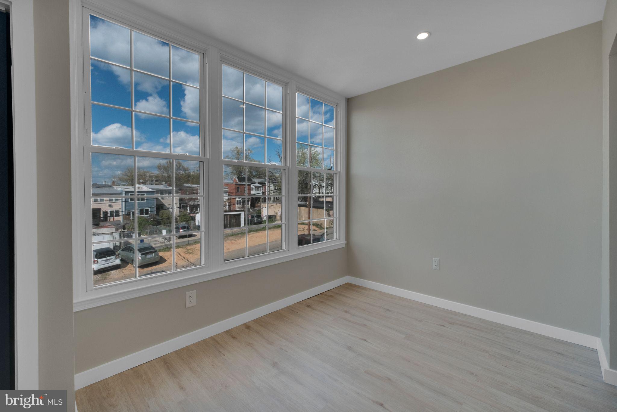 949 RANDOLPH STREET NW D