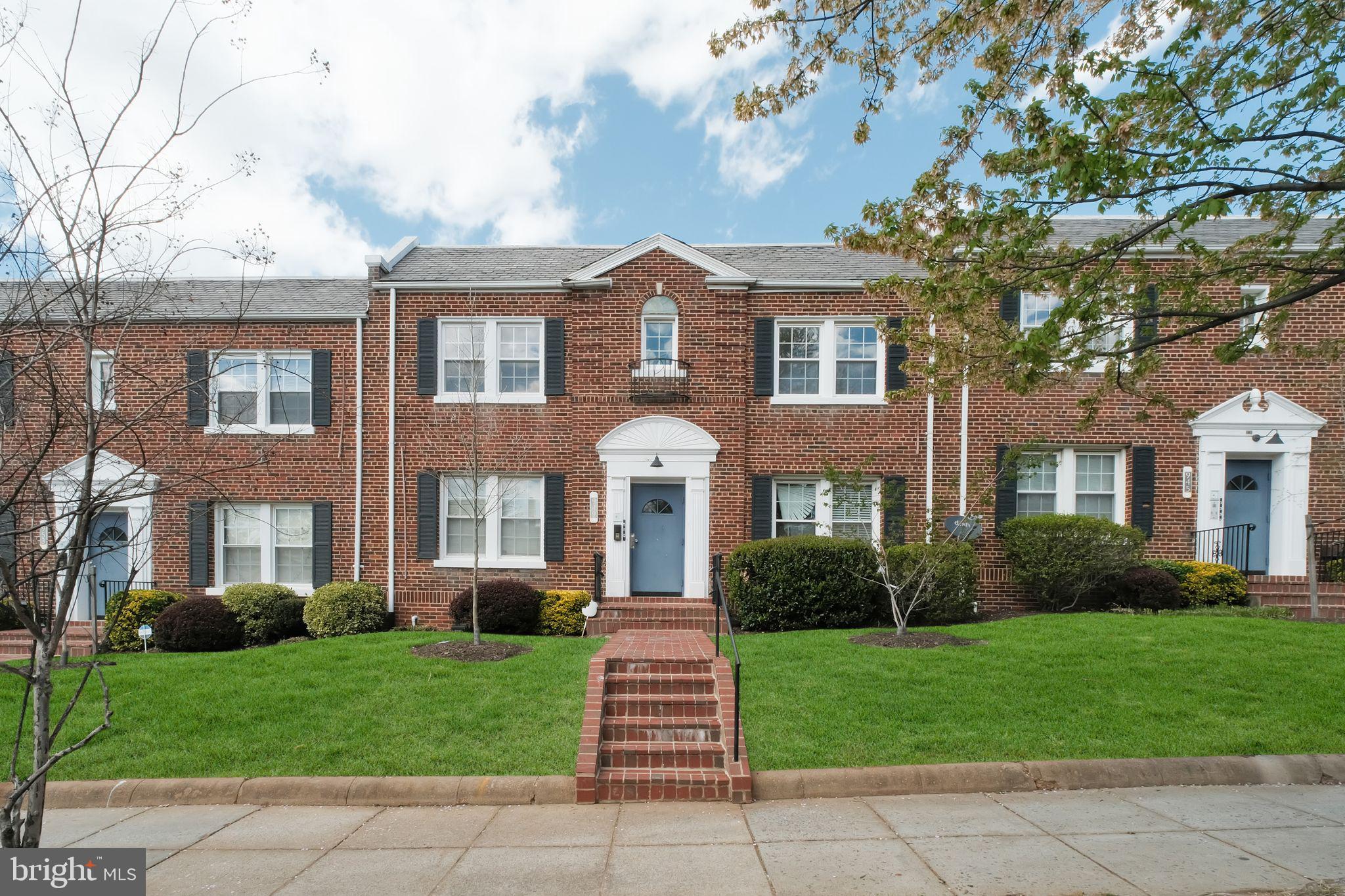 949 RANDOLPH STREET NW D