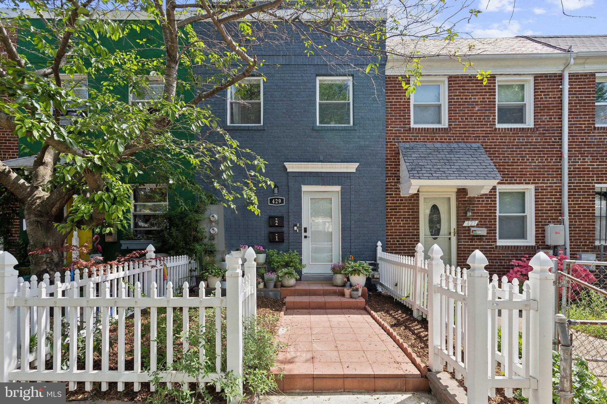 429 20TH STREET NE 2