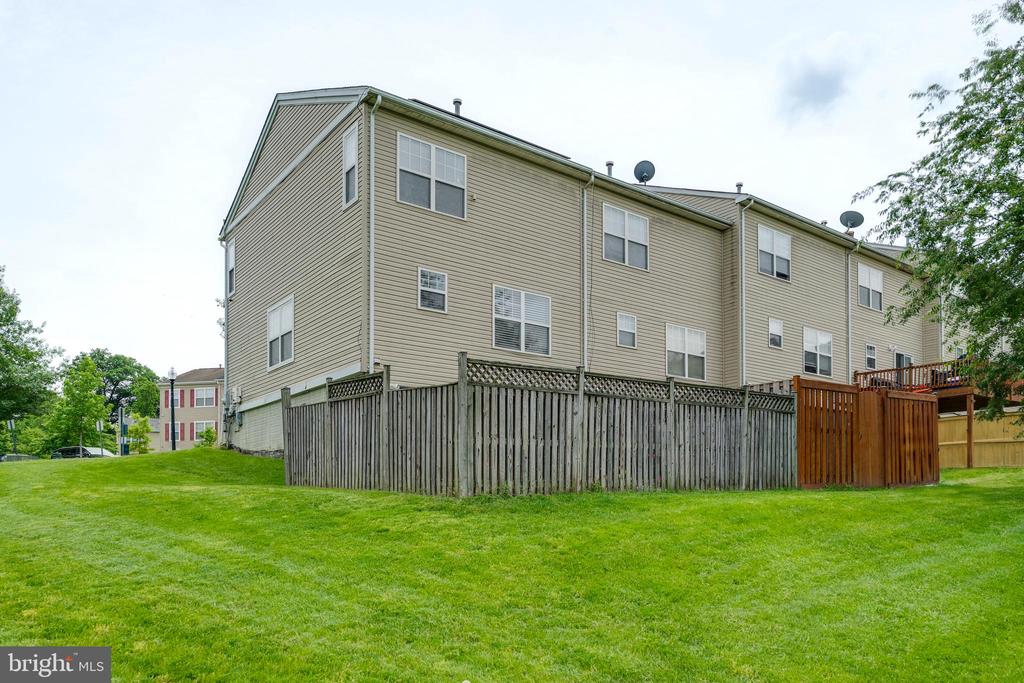 310 CAPE DRIVE SE