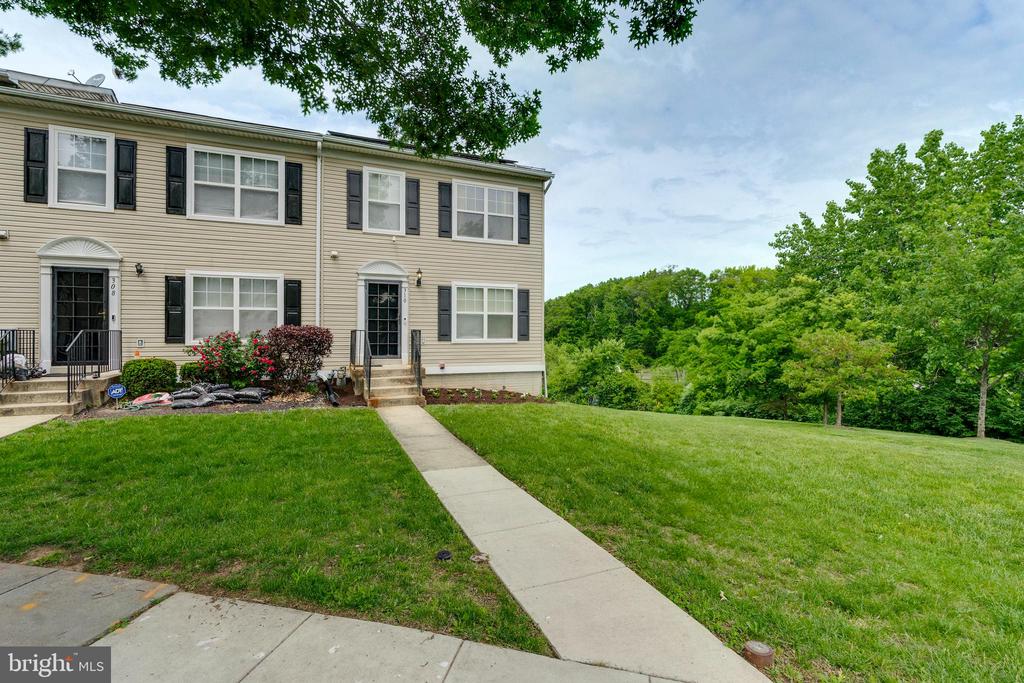 310 CAPE DRIVE SE