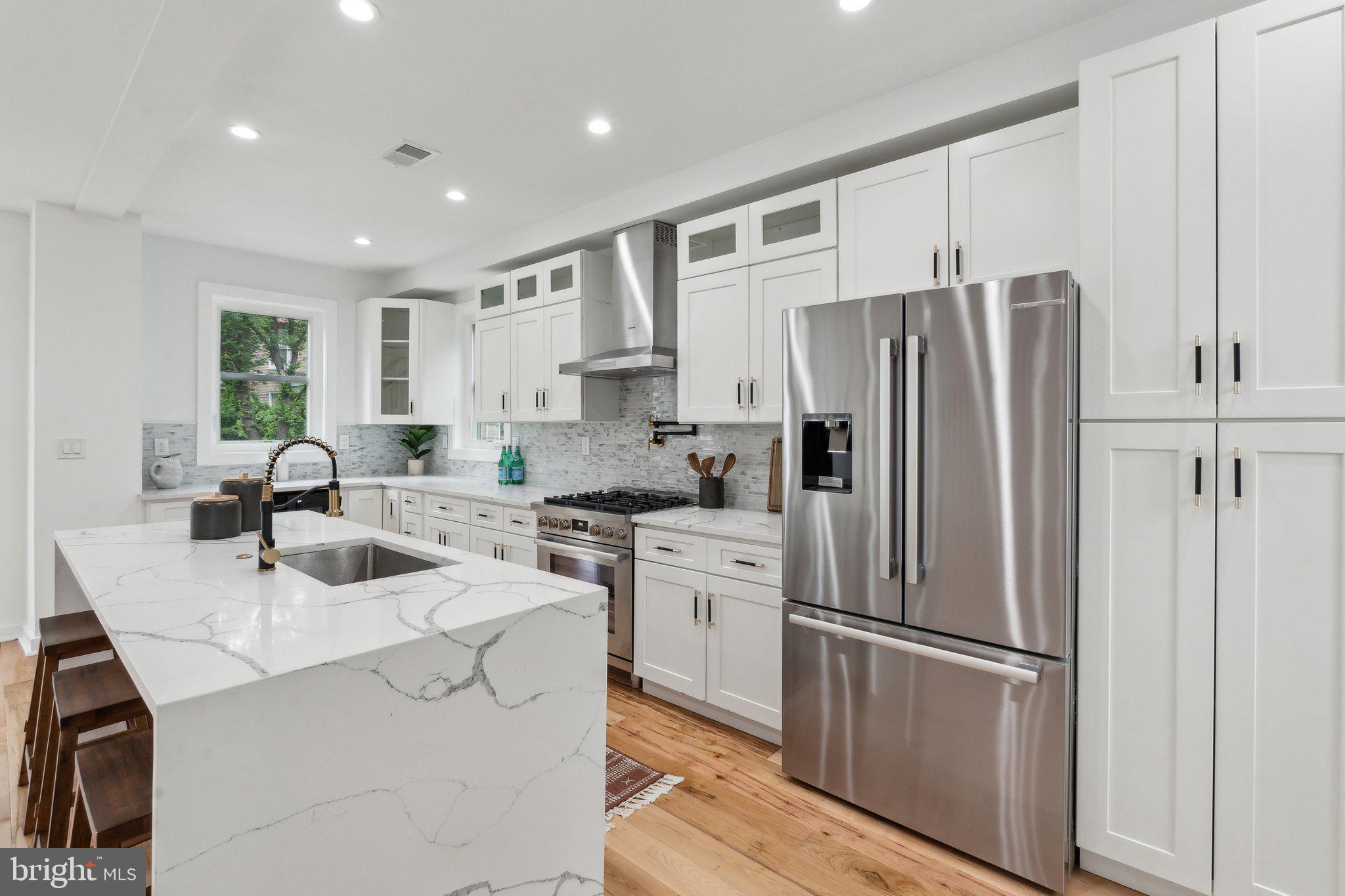 660 COLUMBIA ROAD NW