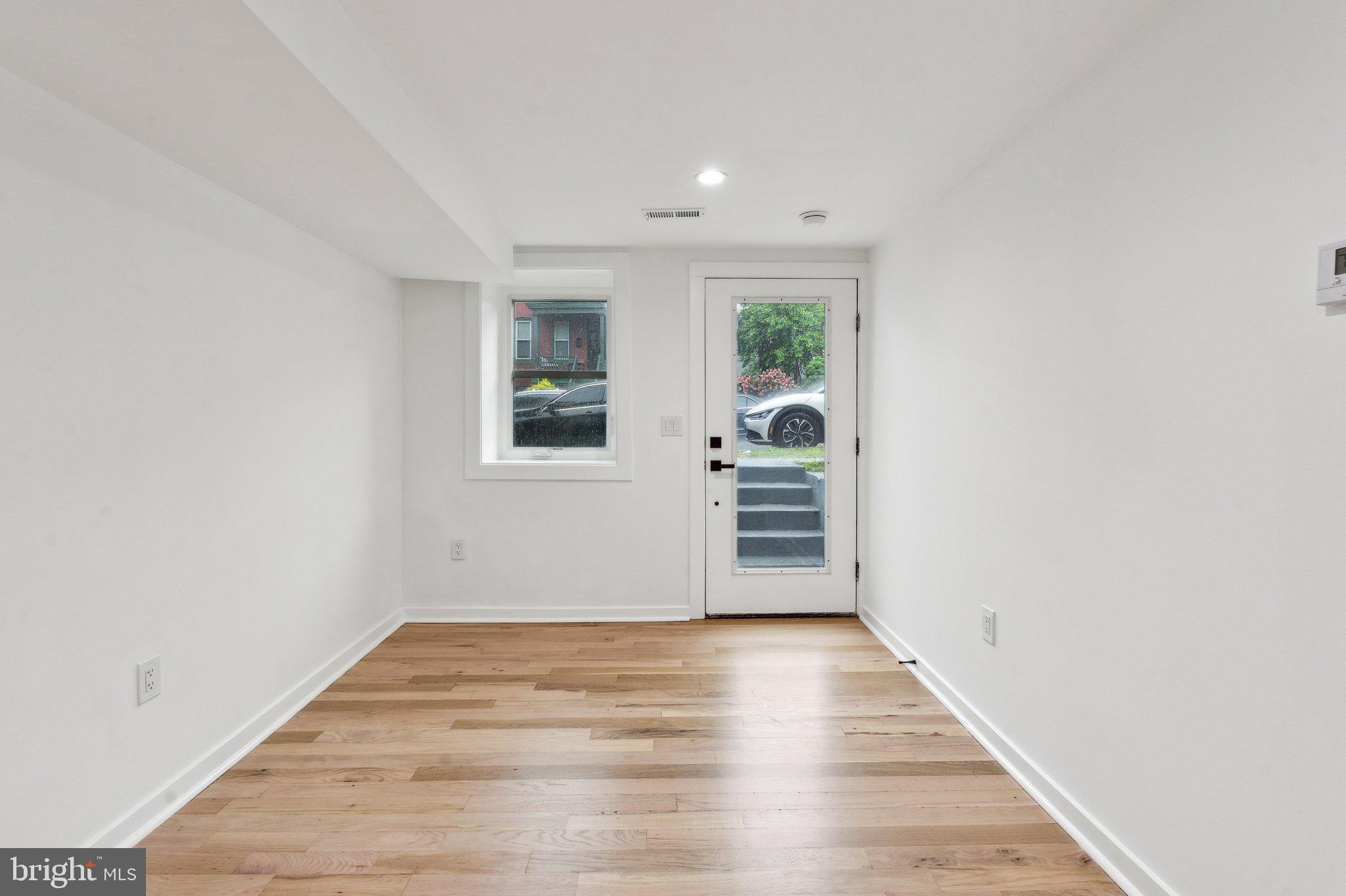 660 COLUMBIA ROAD NW