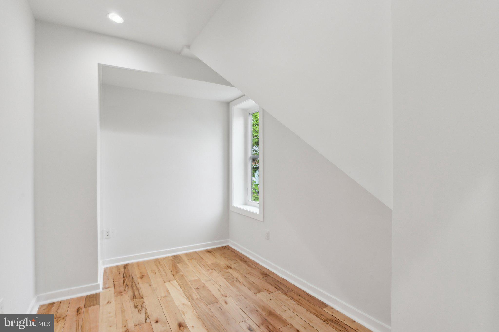 660 COLUMBIA ROAD NW