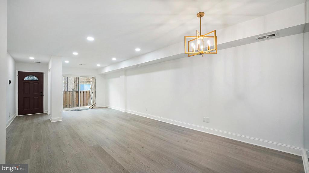 3136 APPLE ROAD NE 16
