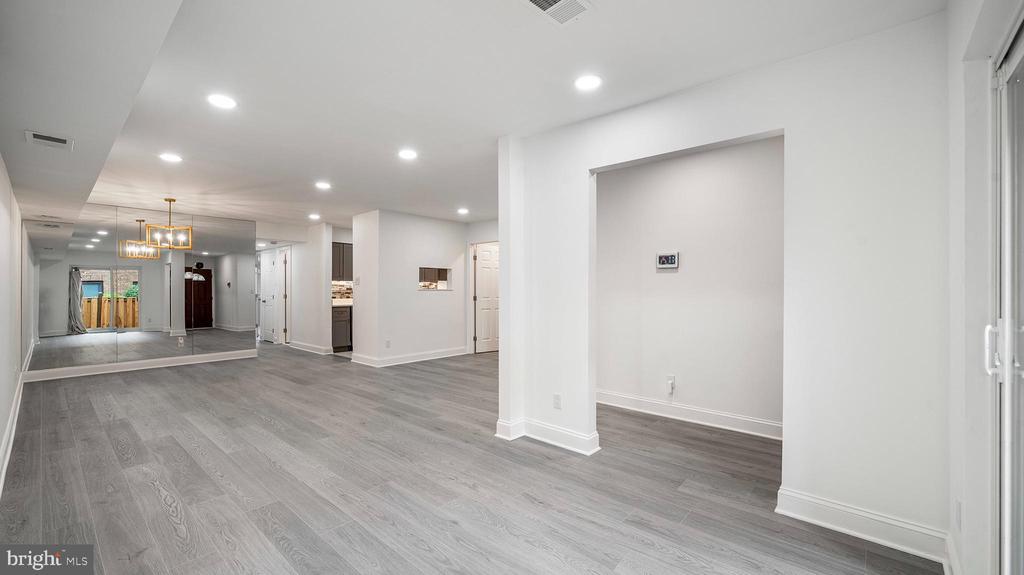 3136 APPLE ROAD NE 16